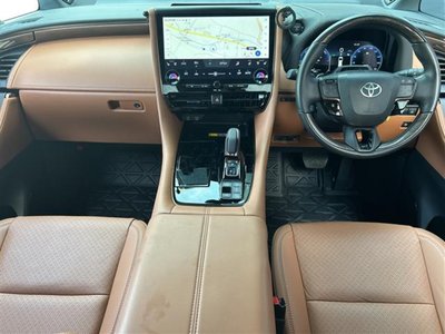 صورة 44 لـ 2025 Toyota VELLFIRE