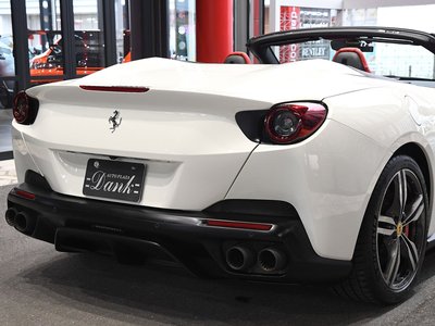صورة مصغرة 18 لـ 2019 Ferrari PORTOFINO