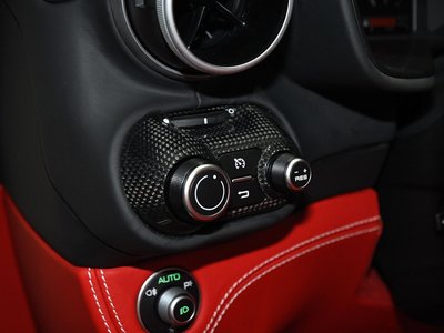 صورة مصغرة 31 لـ 2019 Ferrari PORTOFINO