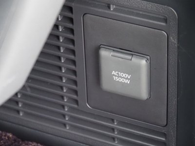 صورة 40 لـ 2025 Toyota ALPHARD