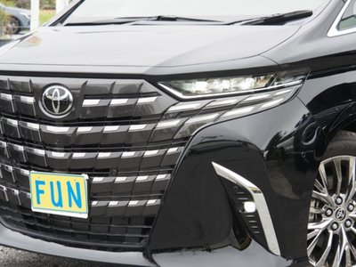 صورة 13 لـ 2025 Toyota ALPHARD