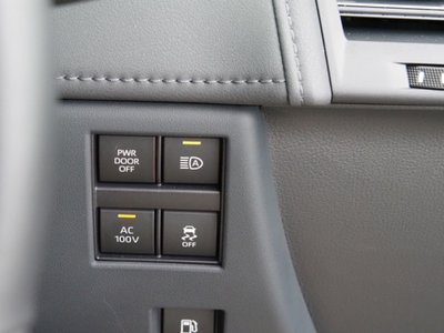 صورة 63 لـ 2025 Toyota ALPHARD