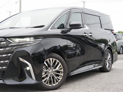 صورة 10 لـ 2025 Toyota ALPHARD