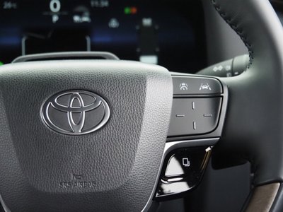 صورة 44 لـ 2025 Toyota ALPHARD