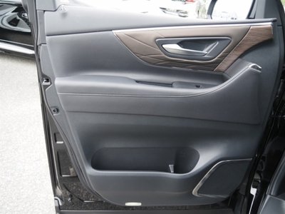 صورة 70 لـ 2025 Toyota ALPHARD