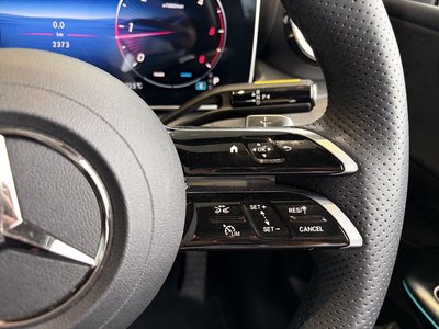 2025 Mercedes-BENZ GLC thumbnail 22