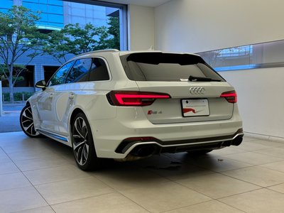 2019 AUDI RS4 AVANT photo 9