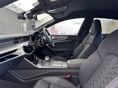 صورة 30 لـ 2023 AUDI RS7 SPORTBACK