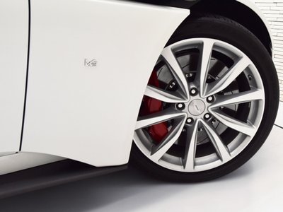 2018 Aston Martin DB11 — миниатюра 20