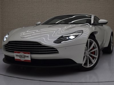 2018 Aston Martin DB11 — миниатюра 5