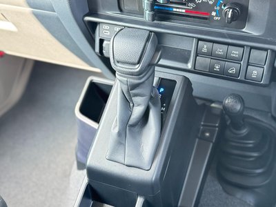 2025 Toyota LAND CRUISER 70 thumbnail 65