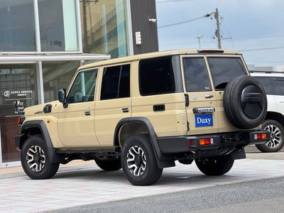 2025 Toyota LAND CRUISER 70 thumbnail 28