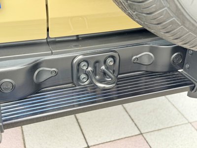 2025 Toyota LAND CRUISER 70 thumbnail 38