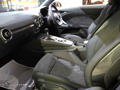 2020 AUDI TT RS COUPE thumbnail 28