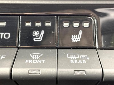 2024 Toyota CROWN SPORT 照片 6