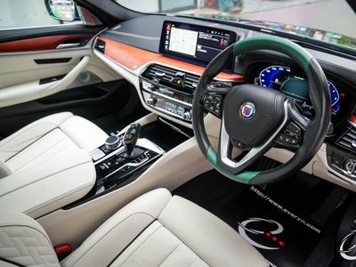2023 BMW Alpina B5 TOURING — фото 4