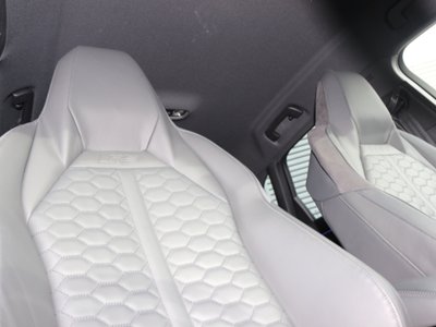 2024 AUDI RS Q3 photo 8