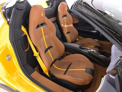 صورة 15 لـ 2022 Ferrari SF90 SPIDER
