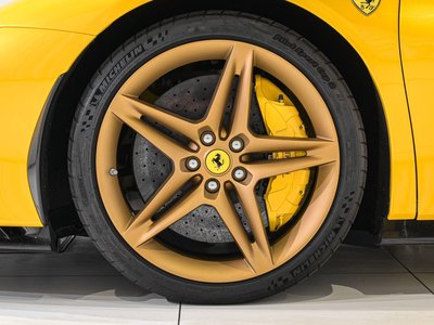 صورة 22 لـ 2022 Ferrari SF90 SPIDER
