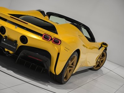 صورة 53 لـ 2022 Ferrari SF90 SPIDER