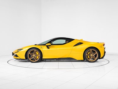 صورة 9 لـ 2022 Ferrari SF90 SPIDER