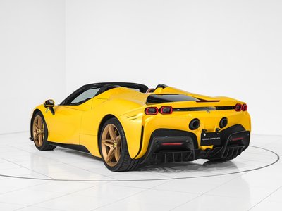 صورة 36 لـ 2022 Ferrari SF90 SPIDER