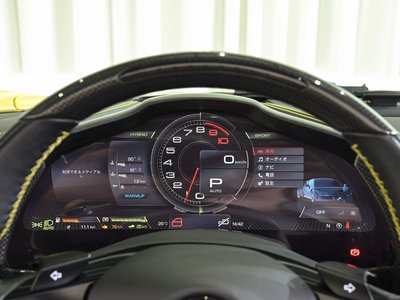 صورة 18 لـ 2022 Ferrari SF90 SPIDER