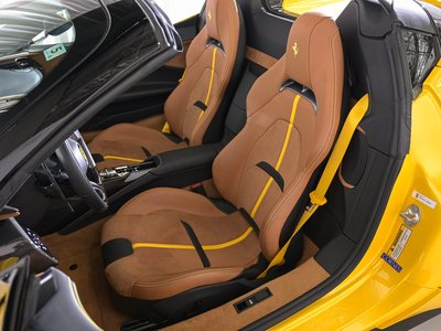 صورة 14 لـ 2022 Ferrari SF90 SPIDER