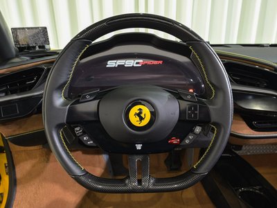 صورة 13 لـ 2022 Ferrari SF90 SPIDER