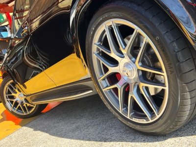 صورة 11 لـ 2023 Mercedes-BENZ GLE AMG