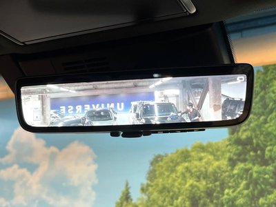 2025 Lexus LX thumbnail 50