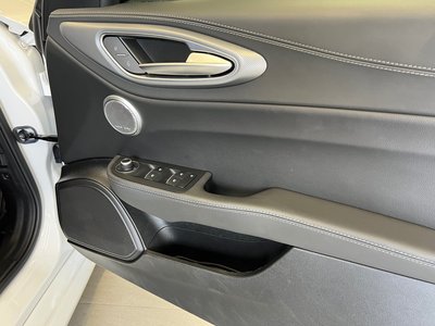 2024 ALFA Romeo JULIA 照片 24