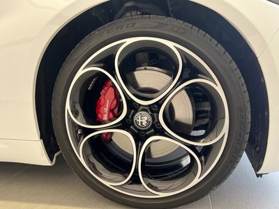 2024 ALFA Romeo JULIA 照片 13