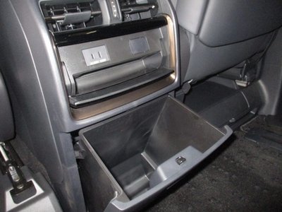 2025 Toyota ALPHARD — фото 21