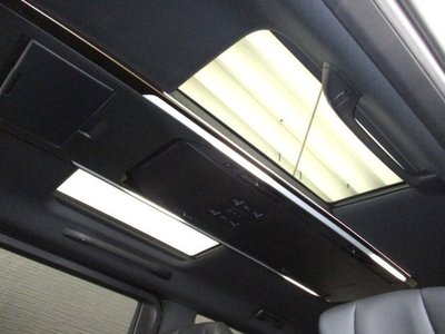 2025 Toyota ALPHARD — фото 23