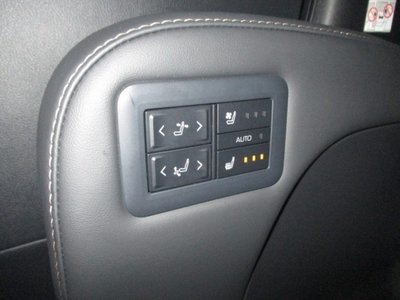 2025 Toyota ALPHARD — фото 20