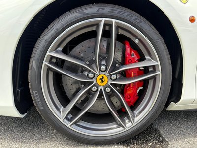 2018 Ferrari 488 SPIDER — фото 15
