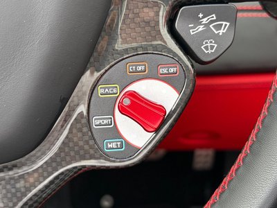 صورة مصغرة 21 لـ 2018 Ferrari 488 SPIDER