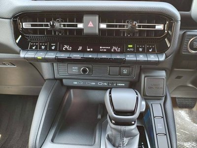 2026 Toyota LAND CRUISER 250 照片 12