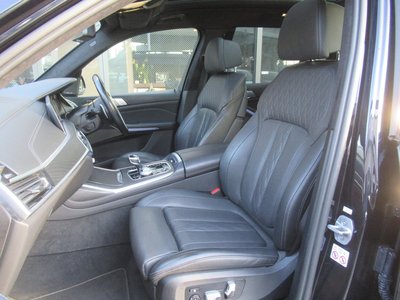 2022 BMW X7 照片 14