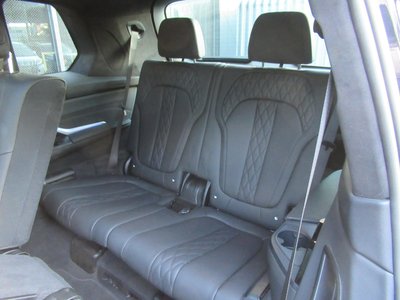 2022 BMW X7 照片 16