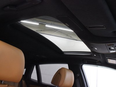 2021 Lexus LS photo 16