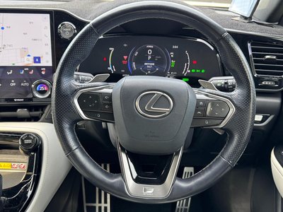 صورة 25 لـ 2022 Lexus NX