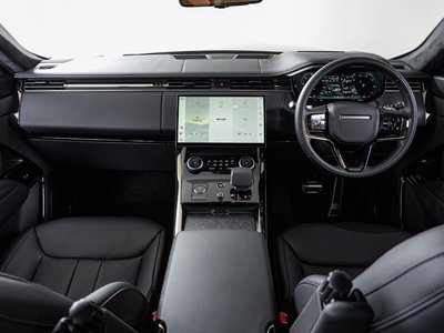 2024 LAND Rover RANGE ROVER SPORT photo 2