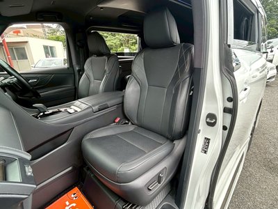 صورة 29 لـ 2024 Toyota VELLFIRE