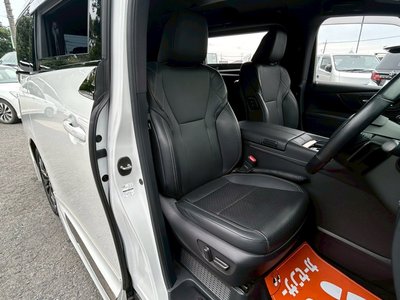 صورة 26 لـ 2024 Toyota VELLFIRE