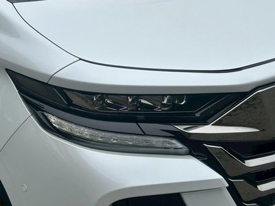 صورة 19 لـ 2024 Toyota VELLFIRE