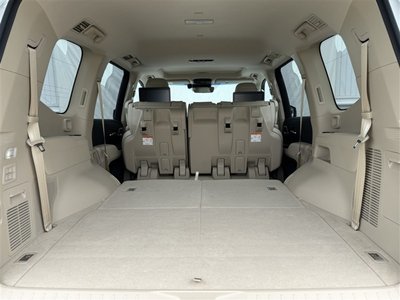 صورة 29 لـ 2021 Toyota LAND CRUISER 300