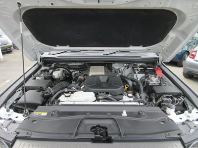 صورة 58 لـ 2024 Toyota LAND CRUISER 250