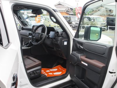 صورة 11 لـ 2024 Toyota LAND CRUISER 250